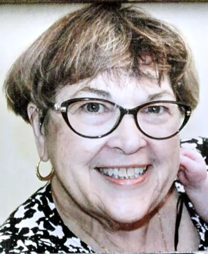 Elizabeth R. Rennolds 1949-2026
